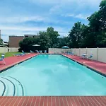 Cozy 2Br, 2Ba Apartment In Elkins Park