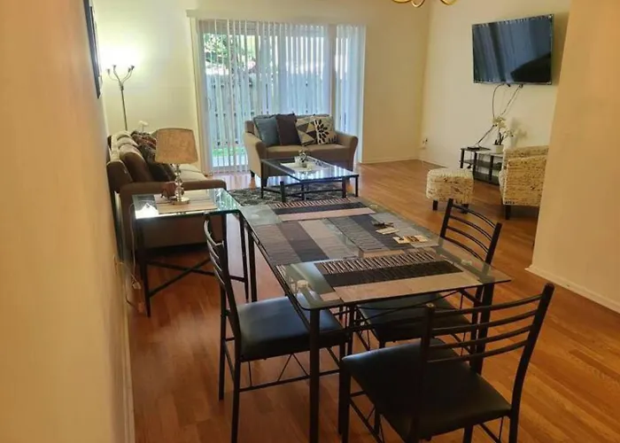 Cozy 2Br, 2Ba Apartment In Elkins Park