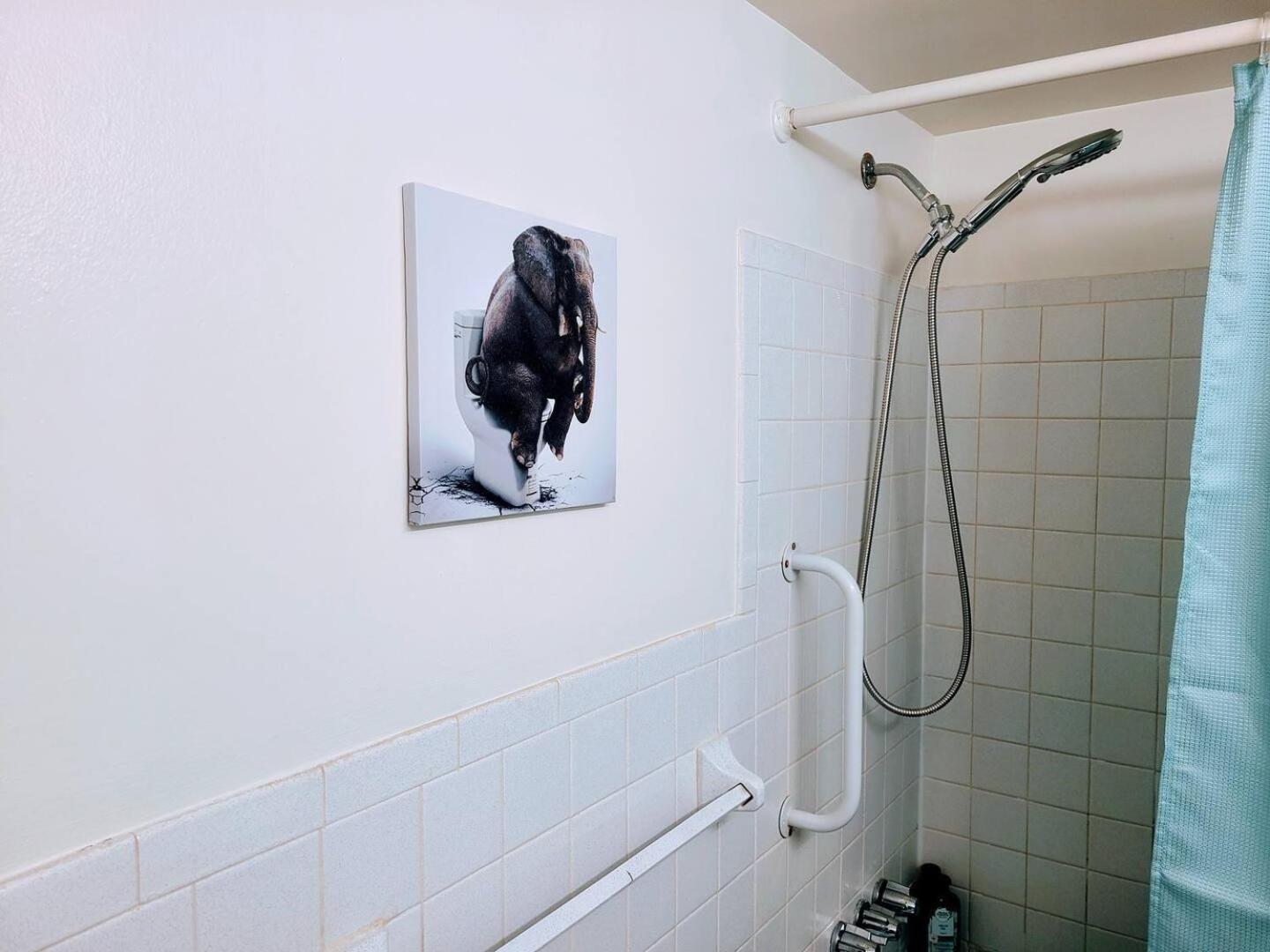 Cozy 2br, 2ba In